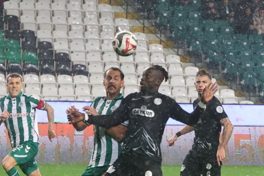 Trendyol Süper Lig: Konyaspor: 1 - Çaykur Rizespor: 1 (maç Sonucu)