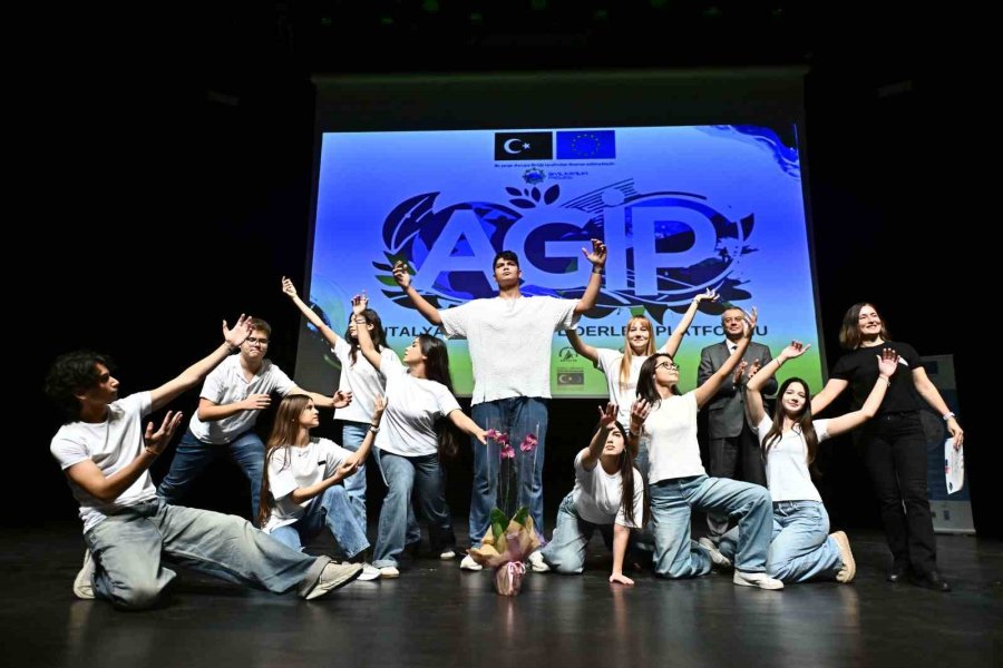 Antalya’daki Çalıştayda Akdeniz’in Geleceğine Dair Umut Veren Fikirler Paylaşıldı