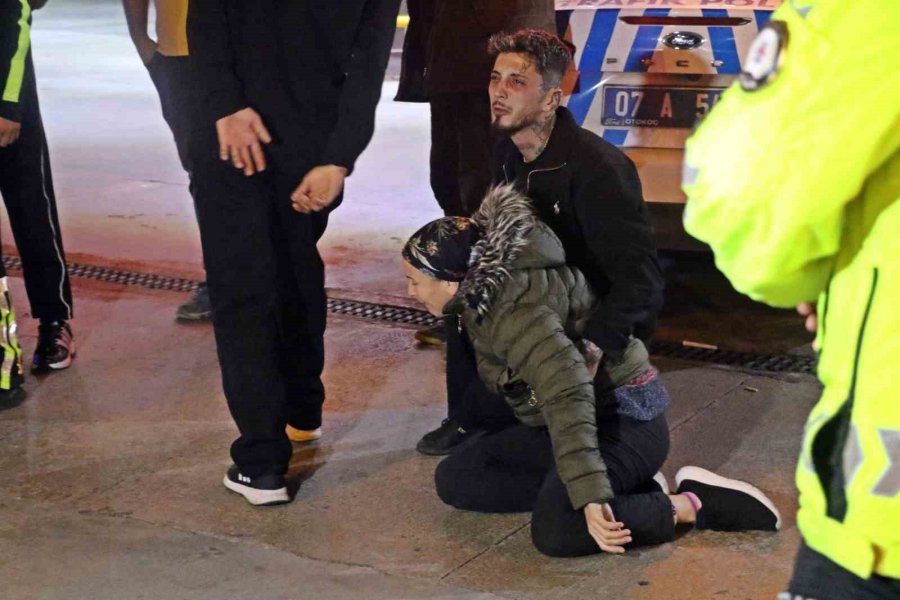 Kamyon İle Çarpışan Motosikletin 17 Yaşındaki Sürücüsü Hayatını Kaybetti