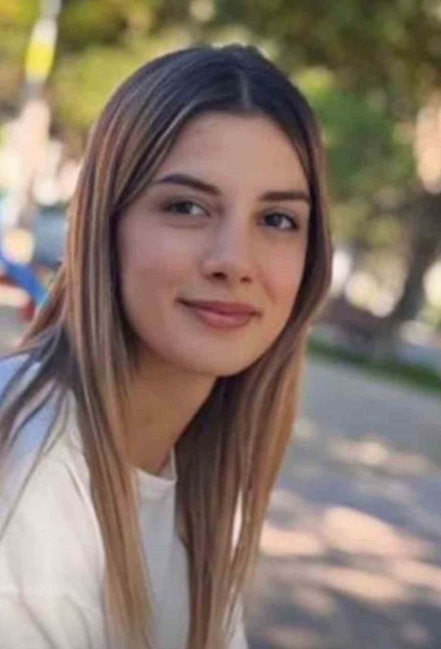 18 Yaşındaki Kızdan Geriye Son Çalıştığı Notları Kaldı