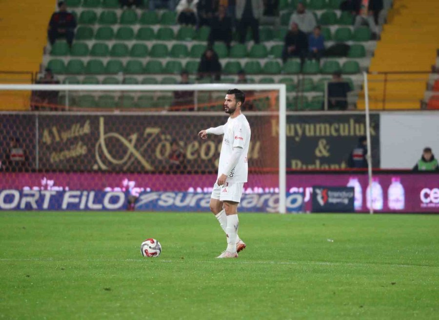 Trendyol Süper Lig: Alanyaspor: 0 - Antalyaspor: 0 (maç Sonucu)