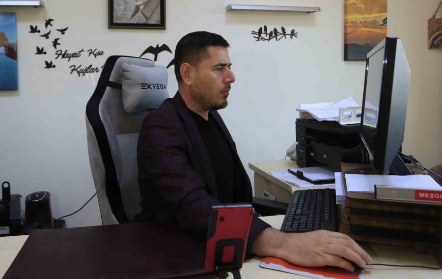 Beğeni Ve Etkileşim İçin Deprem Görüntüsü Çekenlere Uzmanından Uyarı: "canınızı Tehlikeye Atıyorsunuz"