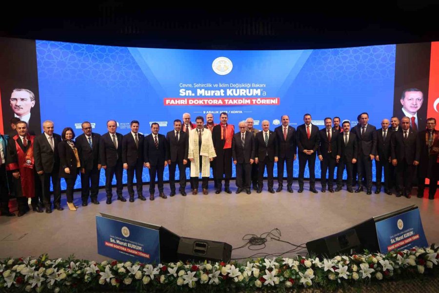 Bakan Murat Kurum’a Mezun Olduğu Selçuk Üniversitesi’nden Fahri Doktora