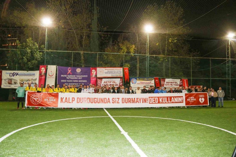 Antalya Sağlıkspor, 24. Geleneksel Futbol Turnuvası’nın Şampiyonu Oldu