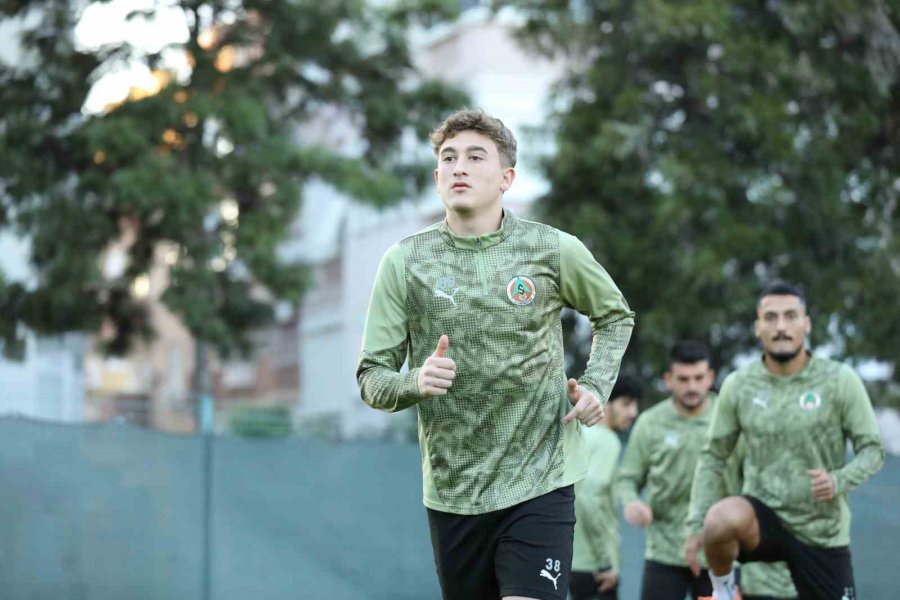 Alanyaspor, Kayserispor Maçının Hazırlıklarına Başladı