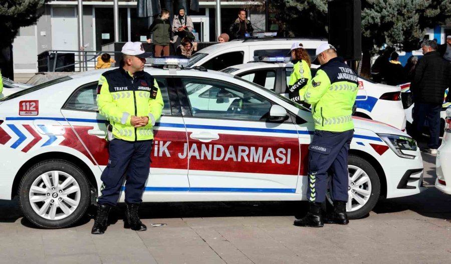 Aksaray’da Emniyet Ve Jandarma Araç Filosuna 118 Yeni Araç Katıldı
