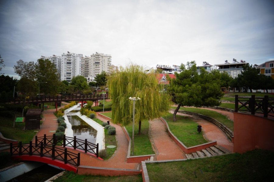 Konyaaltı’nın Parklarına Güvenlik Kameraları Yerleştiriliyor