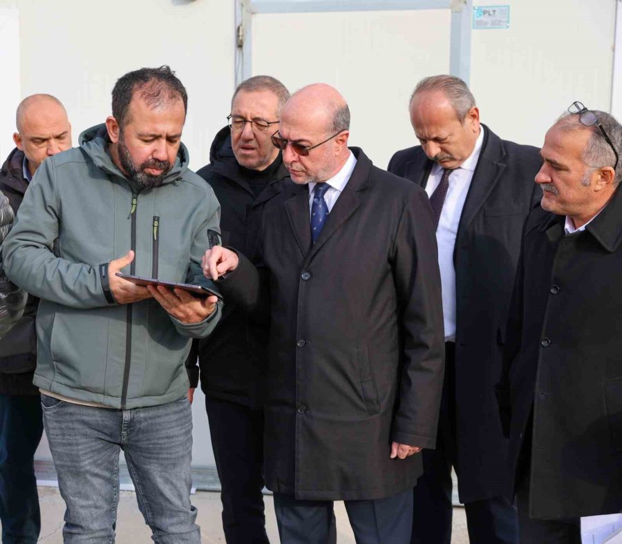 Yazır Mahalle Külliyesi Hızla Yükseliyor