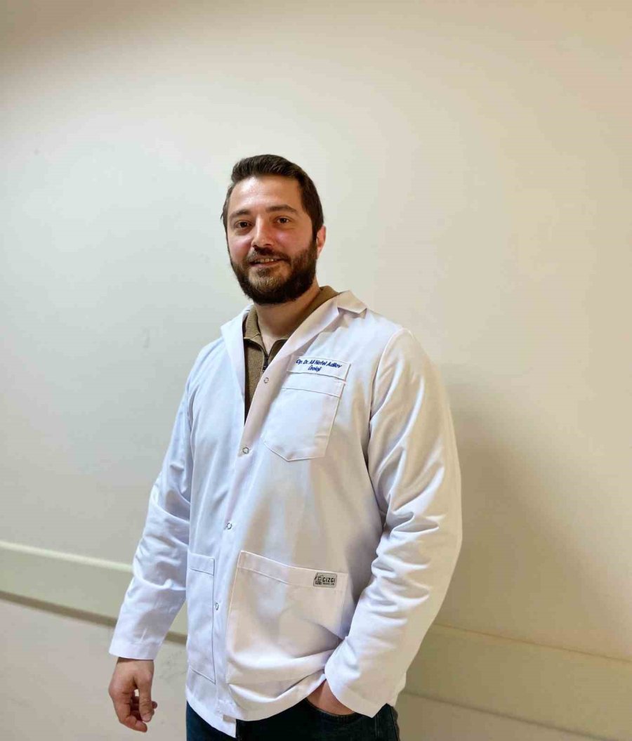 Korkuteli’nde Yeni Doktorlar Göreve Başladı