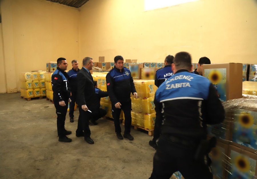 Yurt Dışına Yağ Diye Su Göndereceklerdi