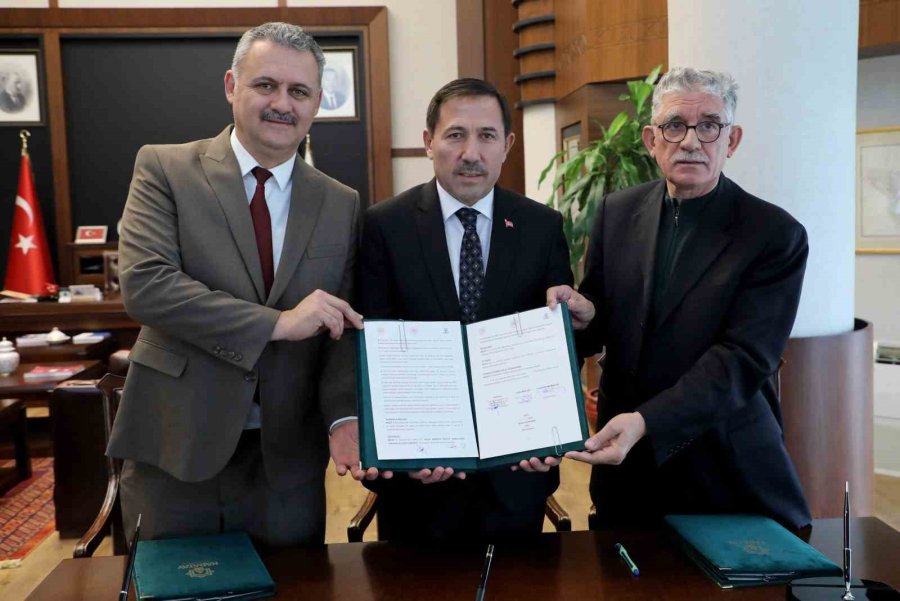 Karatay’da Sağlık Yatırımları Devam Ediyor