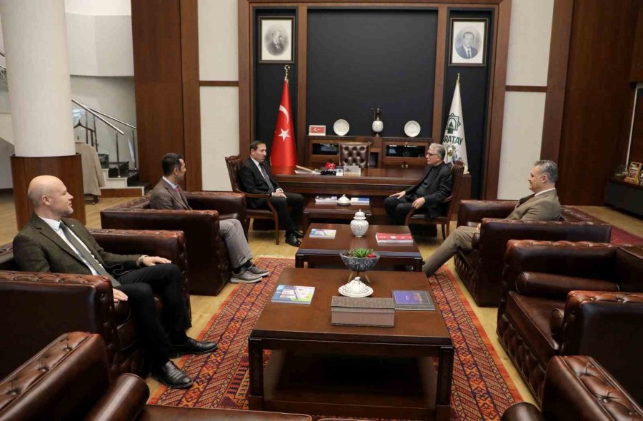 Karatay’da Sağlık Yatırımları Devam Ediyor