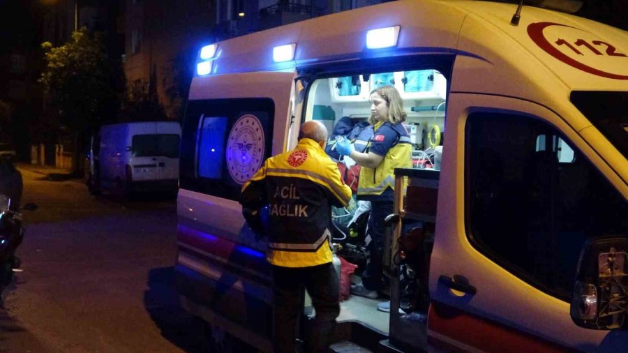 Dairede Çıkan Yangında 3’ü Çocuk 4 Kişi Dumandan Etkilendi