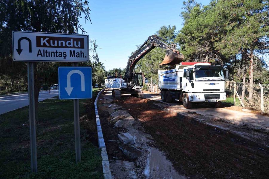 Altıntaş-kundu Turizm Bölgesi’nde İçme Suyu Hattı Tamamlanıyor, Yol Yenileniyor