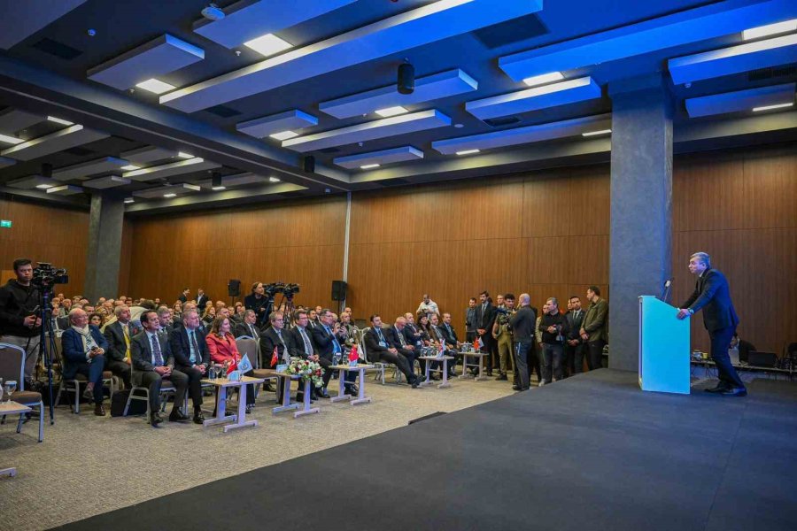 Antalya’ya 2050 Sözü: "bu Şehir İçin Ortak Bir Gelecek İnşa Ediyoruz"