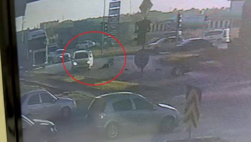 Otomobille Çarpışan Motosikletli Yola Savruldu: 1 Yaralı