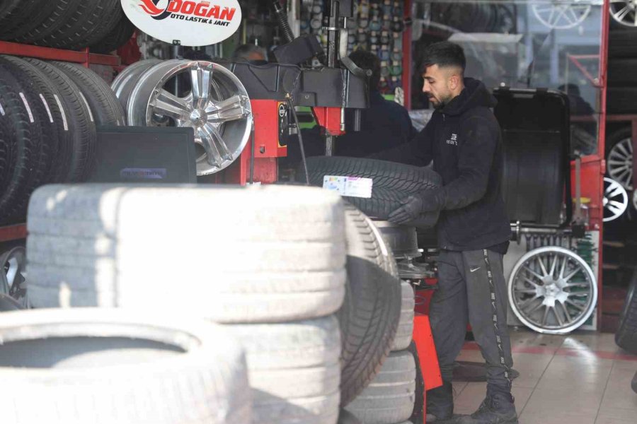 Lastik Alırken Ve Kullanırken ‘bir Şey Olmaz’ Demeden Önce Kontrol Edin