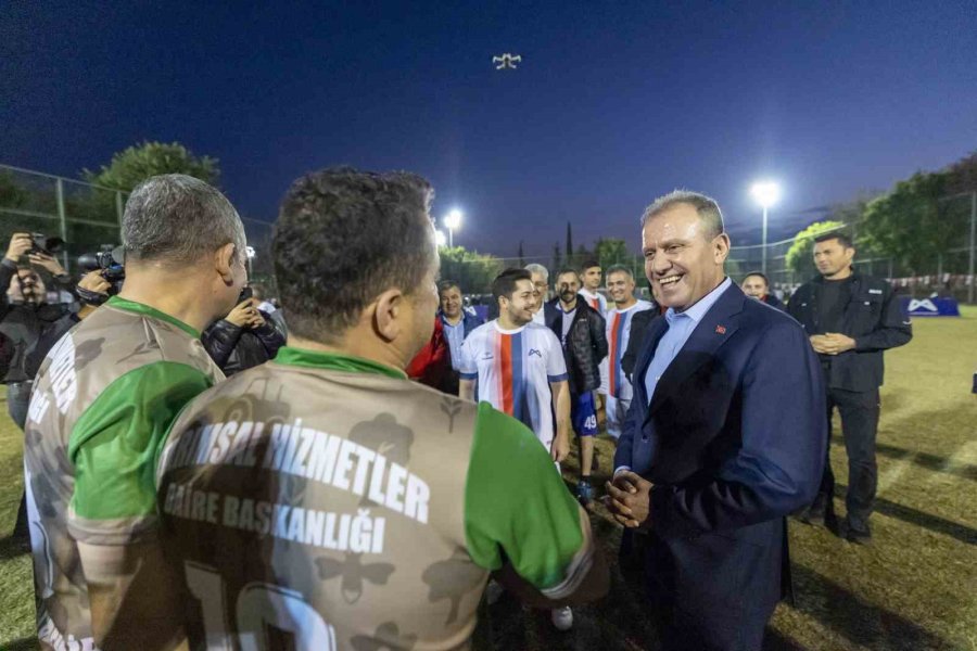 Mersin Büyükşehir Belediyesinin Birimler Arası Futbol Turnuvasına Start Verildi