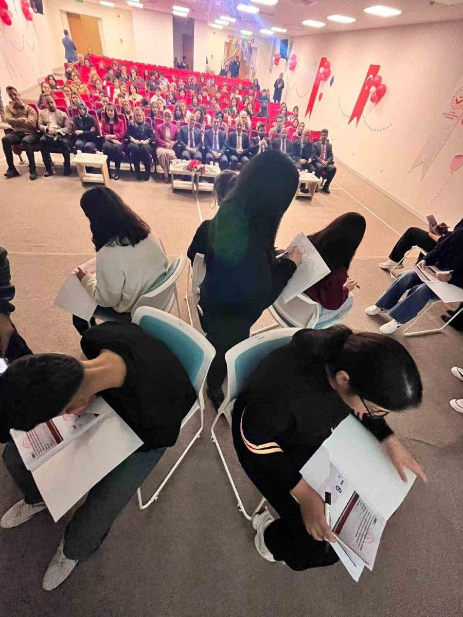 Niğde’de ’siyer-i Nebi’ Bilgi Yarışmasının Finali Gerçekleştirildi