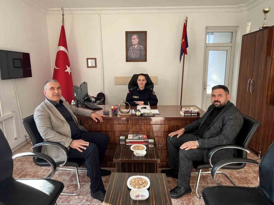 Çamardı İlçe Jandarma Komutanı Teğmen Beyza Yavuz Görevine Başladı