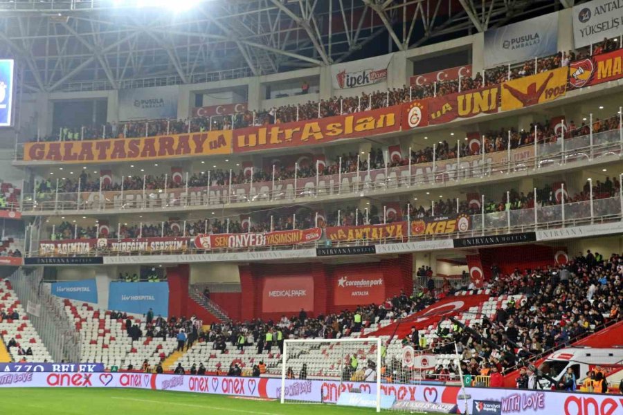 Trendyol Süper Lig: Antalyaspor: 0 - Galatasaray: 2