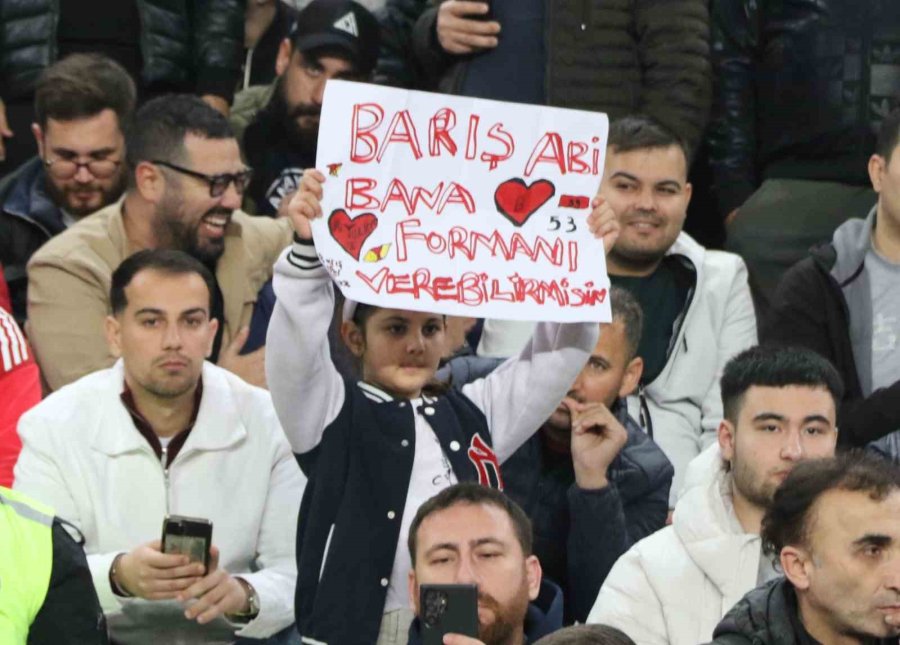 Trendyol Süper Lig: Antalyaspor: 0 - Galatasaray: 2