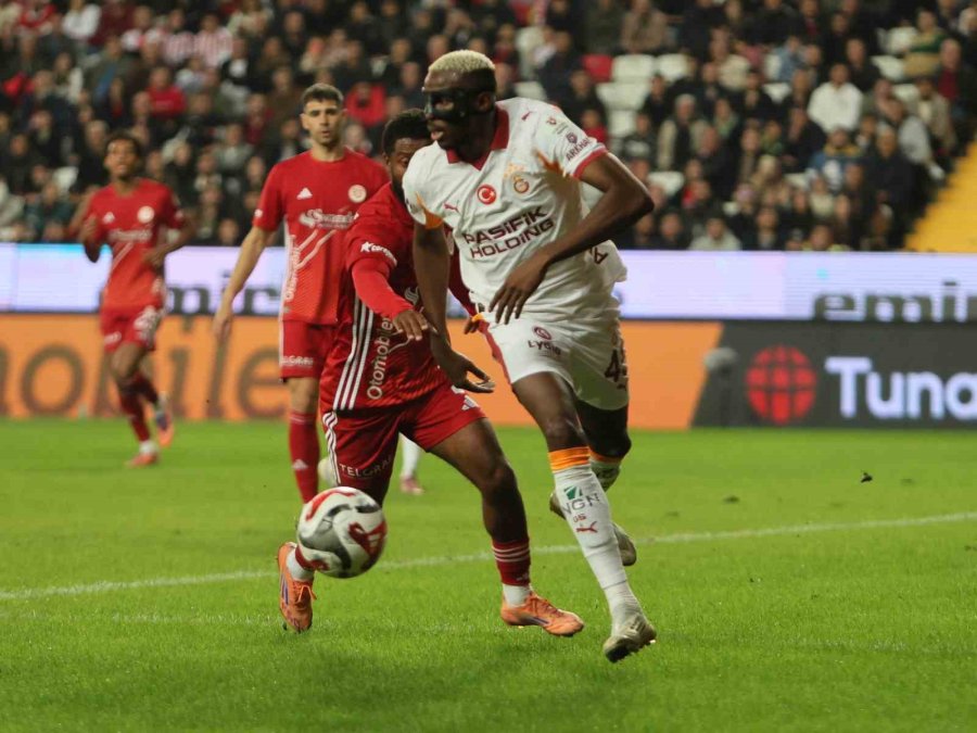 Trendyol Süper Lig: Antalyaspor: 0 - Galatasaray: 2