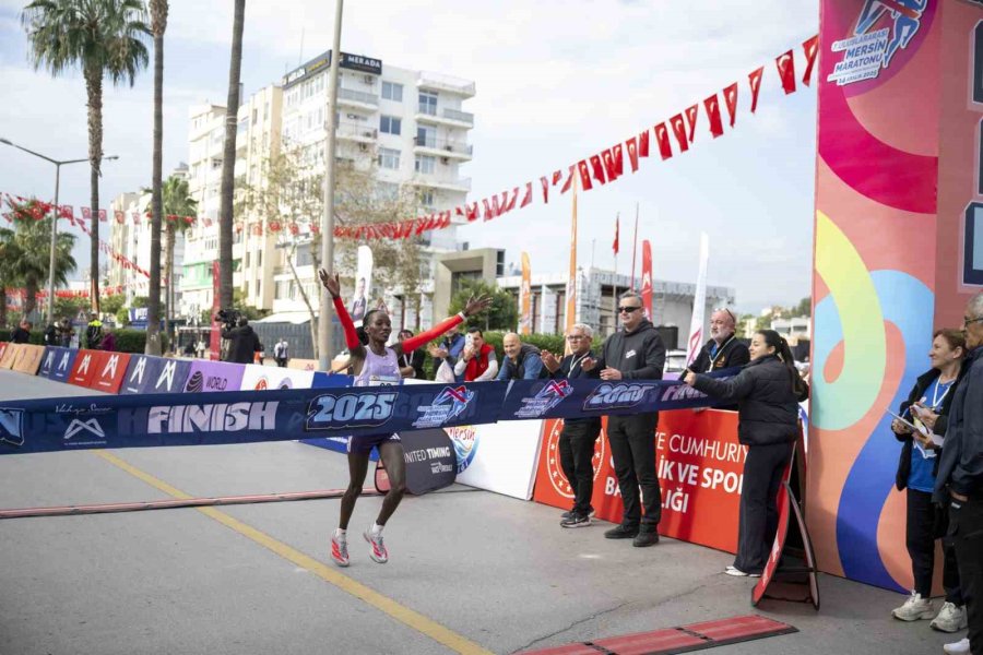 Türkiye’nin En Hızlı Maratonu Yine Mersin’de Koşuldu