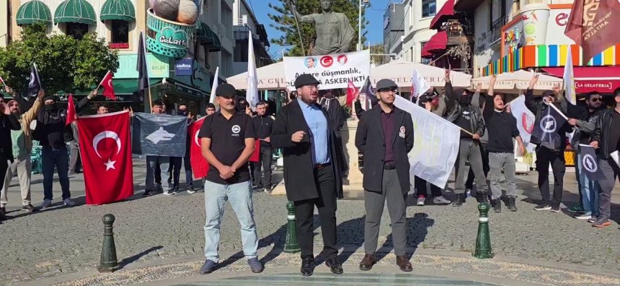 Antalya’da Muhalif Görüşlü Gruplar Arasında Tartışma
