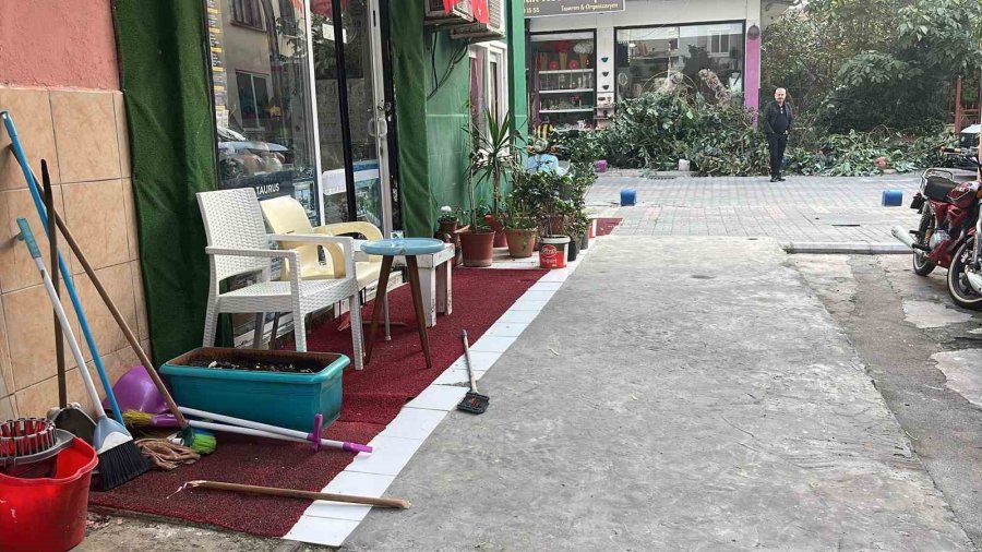 Alanya’da Alacak Verecek Meselesi Kanlı Bitti, 1 Yaralı