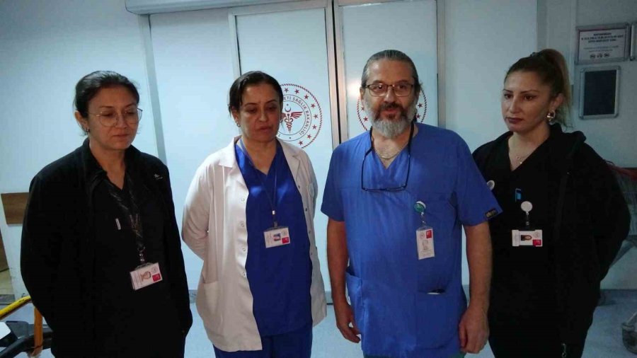 Beyin Ölümü Gerçekleşen Hastanın Karaciğer Ve İki Böbreği Bağışlandı