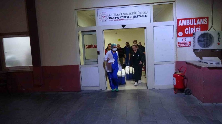 Beyin Ölümü Gerçekleşen Hastanın Karaciğer Ve İki Böbreği Bağışlandı