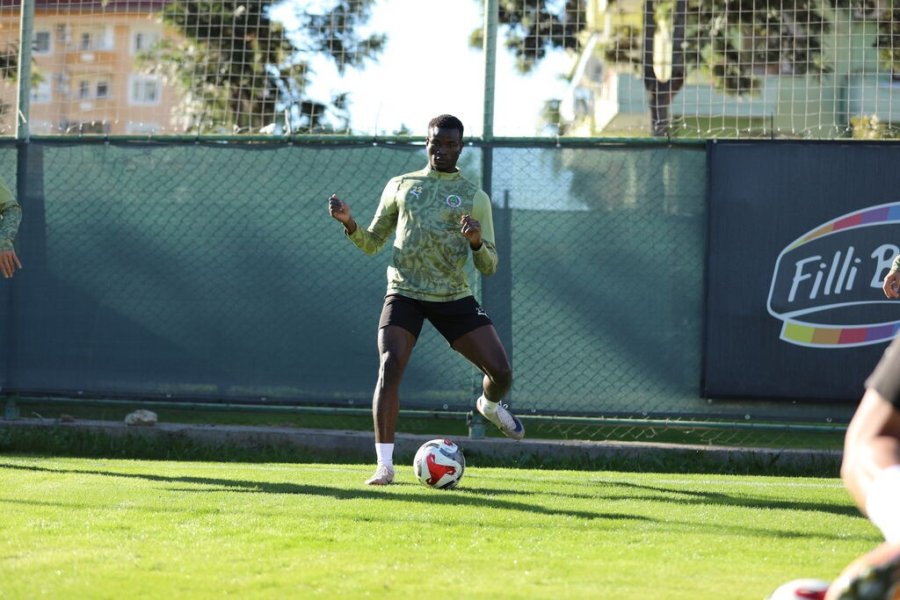 Alanyaspor, Trabzonspor Maçı Hazırlıklarını Tamamladı