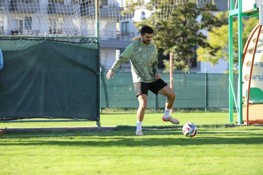 Alanyaspor, Trabzonspor Maçı Hazırlıklarını Tamamladı