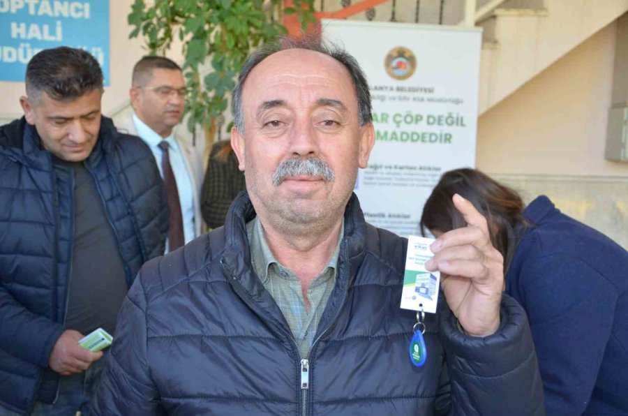 Alanya’da Çevre Dostu Çiftçi Kart Projesi Üreticilere Anlatıldı