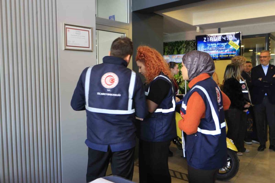 Antalya Ticaret İl Müdürlüğü Ekiplerinden Kuyumcu Ve Emlakçılara Denetim