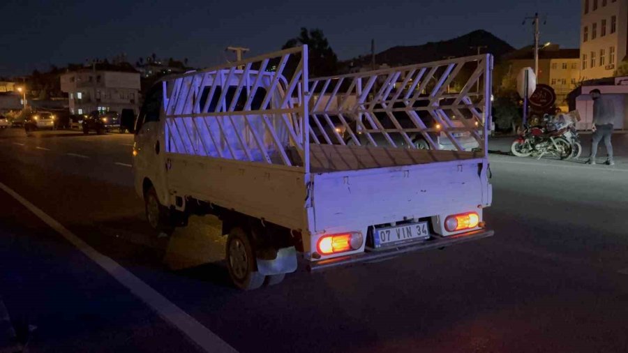 Gazipaşa’da Kamyonetin Çarptığı Yaya Hayatını Kaybetti