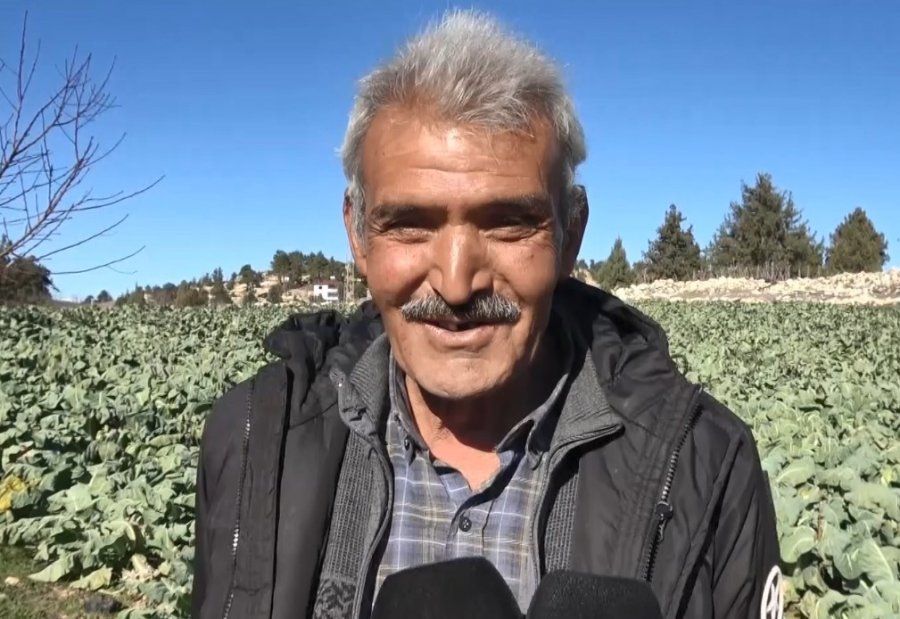 Çamurlu Ayakkabısını Çıkarıp Markette Alışveriş Yapmıştı: "yine Olsa Yine Yaparım"