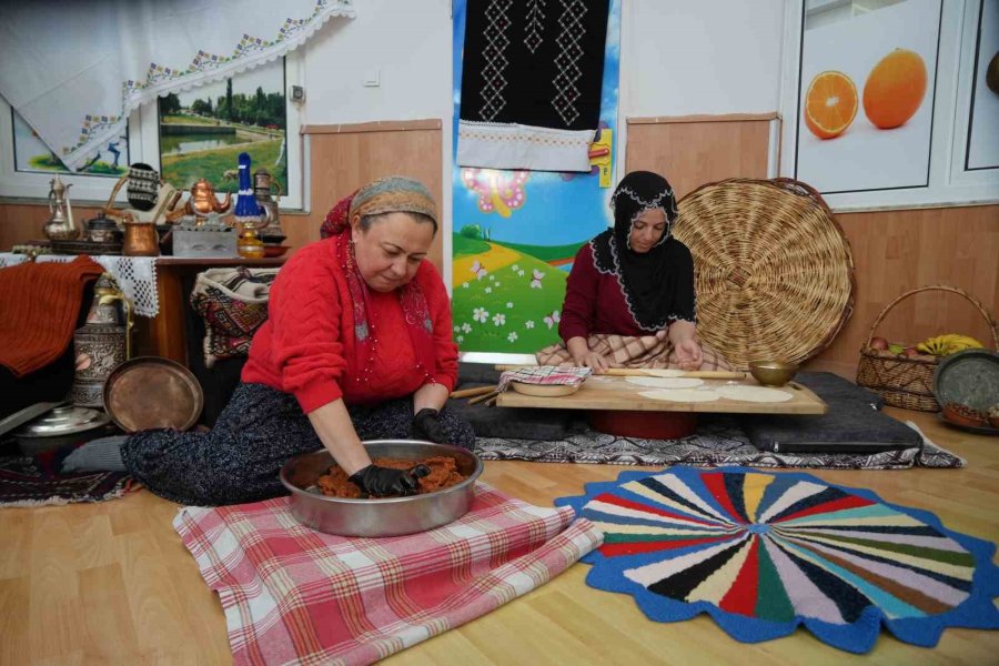 Minik Kalplerde Yerli Üretim Bilinci Yeşerdi