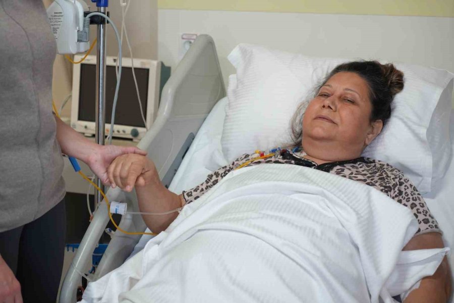 10 Yıllık Böbrek Hastası, 1 Yıldır Beklediği Nakille Adeta Yeniden Doğdu