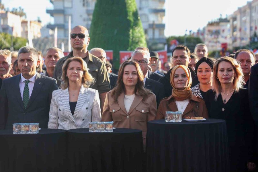 Demre’de Coğrafi İşaret Başvurusu Yapılan Ürünler Festivalde Tanıtıldı