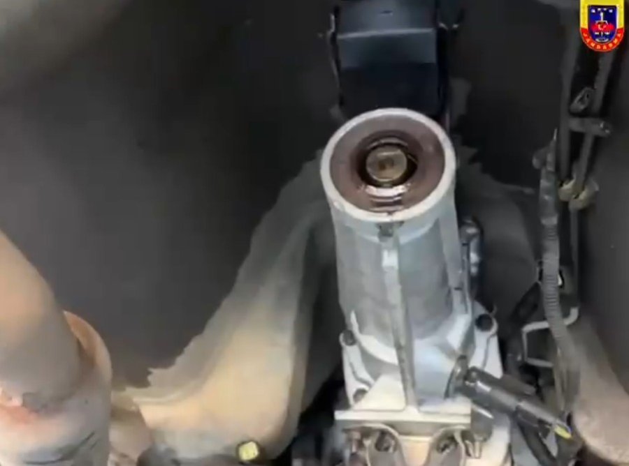 Antalya’da Otomobilin Şaftına Gizlenmiş 17 Kilogram Metamfetamin Ele Geçirildi