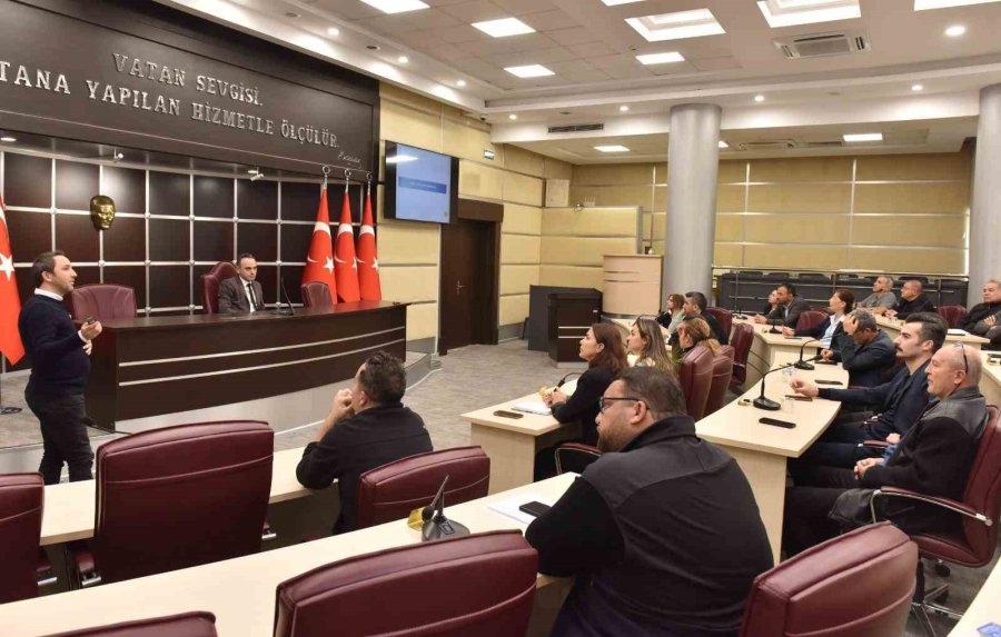 Kepez’in Personeli, İş Güvenliği İle Güvenli Ellerde