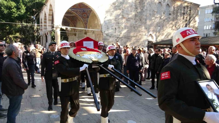 Emekli Tümgeneral Gürsel Öztürk Antalya’da Son Yolculuğuna Uğurlandı