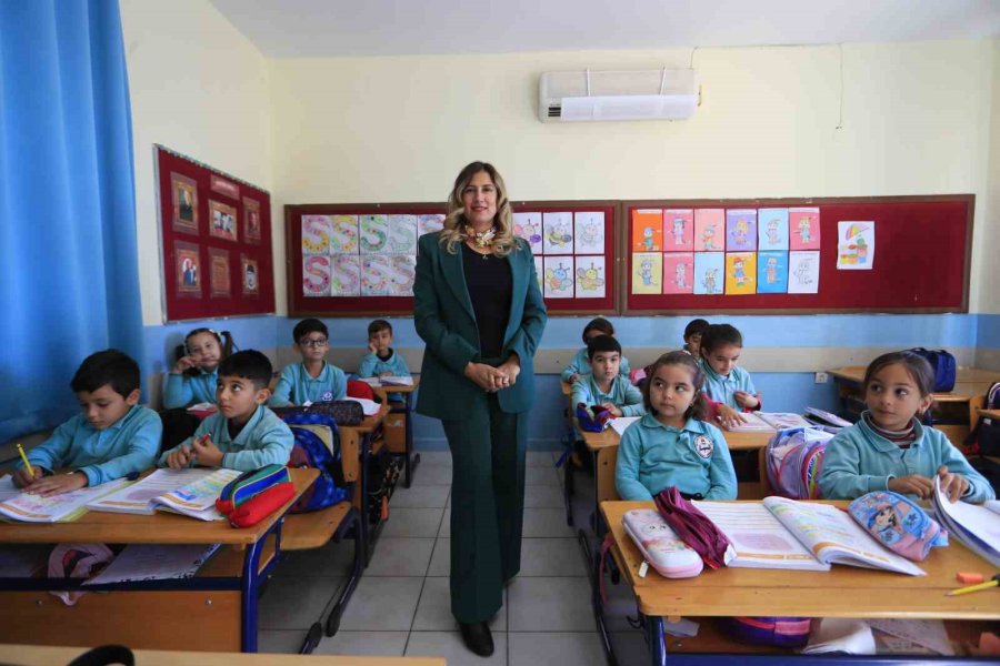 Aysel Öğretmen, Köy Okullarında Başladığı Mesleğinde, Eğitim Dünyasının Nobel’ine Aday Oldu