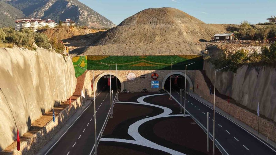 Alanya Trafiğine Nefes Aldıracak İki Karayolu Projesi Açılıyor