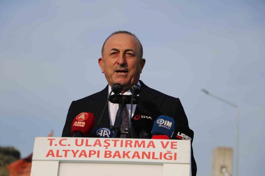 Bakan Ersoy: "asdendos, Phaselis, Olympos Ve Özellikle Side Antik Kentlerinde Yürüttüğümüz Çalışmalarla Tüm Dünyanın Gıpta İle Baktığı Bir Noktaya Geldik"