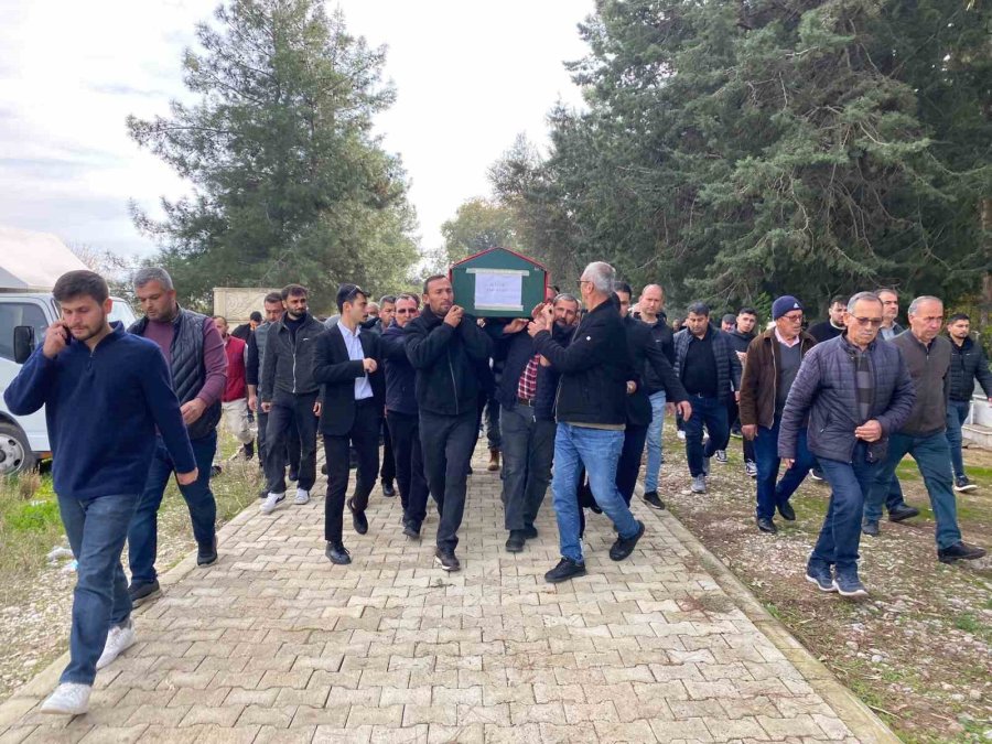 Antalya’daki Baba Ocağına İzne Gelen 23 Yaşındaki Yedek Subay Hayatını Kaybetti