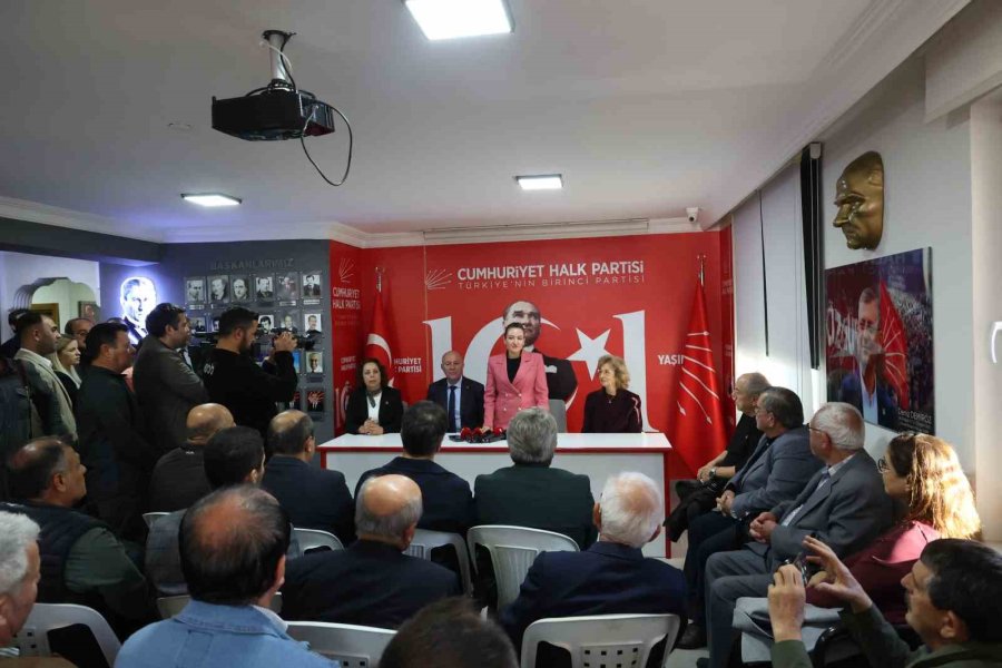 Başkan Vekili Özdemir: "alanya’yı Hak Ettiği Hizmetlerle Buluşturmaya Devam Edeceğiz"