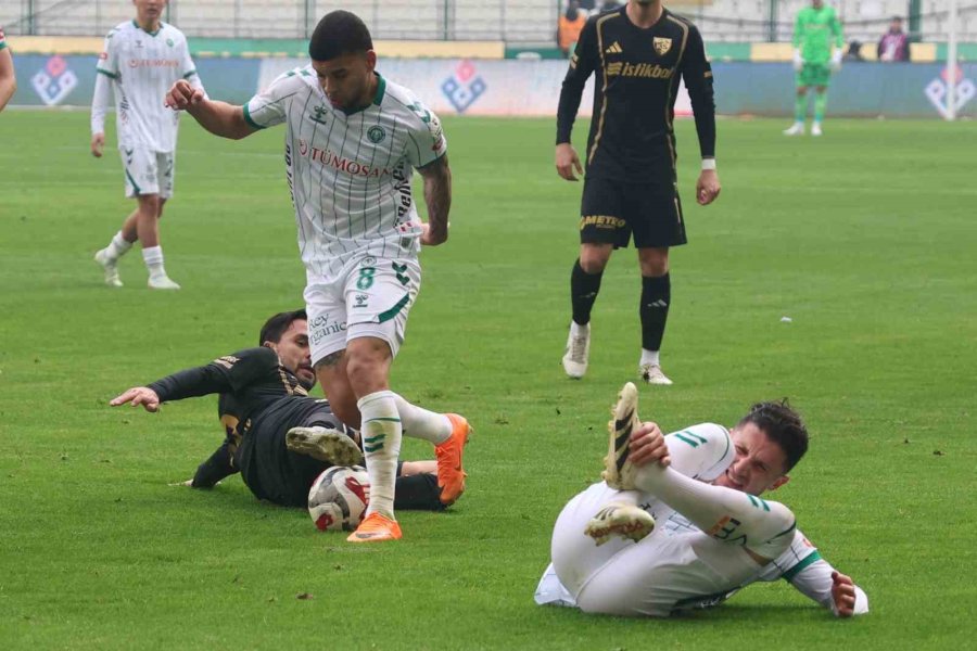 Trendyol Süper Lig: Konyaspor: 0 - Kayserispor: 0 (ilk Yarı)
